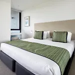 381 Cremorne