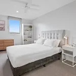 Sleek Kensington 2-Bed With Bbq Area & Gym