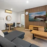 Cosy 1-Bed With Balcony In Trendy St Kilda
