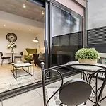 Vintage Romance In Vibrant & Cosmopolitan Prahran