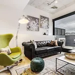 Vintage Romance In Vibrant & Cosmopolitan Prahran