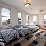 Private Unit In Heritage Building In Fitzroy North