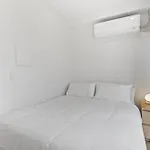 Chic Studio Apartment In The Heart Of South Yarra
