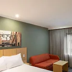 Mercure Melbourne Southbank