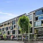 Easy Living One Bedder Gem