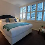 Readyset Apartments At Southbank Condos