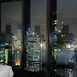 Australia108 High Level Apt 2 Bedrooms With Parking