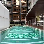 Complete Host Elm Apartments