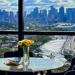 6 Star Panoramic Luxury South Yarra