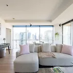 Skyline, Stunning City Views