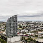 Sunny & Stylish Apt W Stunning City Views & 65 Inches Tv