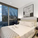 Stunning City Views And Best Cbd Location W Pool