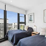 Orange Stay At Melbourne Quarter