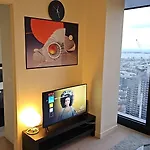 Melbourne\'S Premium On Collins