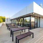 Mega Style Apartments The General