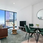 Bay And River Views Apt In Best Location With Pool