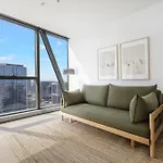 Modern Nomads Skyline View Escape - 2Bedroom By Gardens And Station