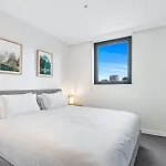 Pristine 2-Bed Unit With Beautiful City Landscape