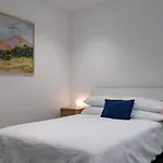 Central Cbd Apartment With Free Onsite Parking