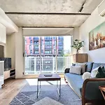 Beautiful 1B1B Prahran Apartment