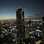 The Skyview - Australia 108 Apartments