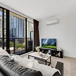 Skyline Haven Steps From Crown In Southbank