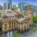Melbourne Town Hall View Penthouse