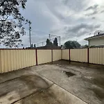 Stunning 4 Bedroom Home 10 Minutes Drive From Melbourne Airport
