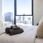 Puddings Home Panoramic Luxury Sea View Apartment Mel Cbd