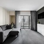 Modern Nomads Spacious Central Urban Apartment With Living Room Pool And Balcony