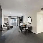 Modern Nomads Spacious Central Urban Apartment With Living Room Pool And Balcony