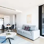 Melbourne Private Apartments - Collins Wharf Waterfront, Docklands