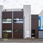 3 Bathrooms, Ideal Location, Perfect For Groups