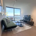 2 Brm 2 Bath, Southern Cross, Flagstaff, Lvl59