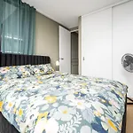 Luxe Southbank Retreat Free Car Park, Pool, Sauna