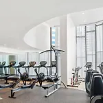 Modern 2Br Apartment Pool, Spa And Gym In Cbd