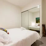 Stunning One Bedroom Apartment In Fitzroy