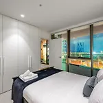 Unwind With Beautiful Park & Bay Views