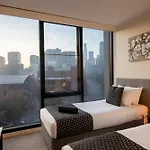 Executive 4 Bedroom Apt Near Mcec Casino