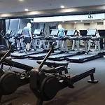 Modern 2 King Bed Street View Next To Southern Cross With Gym, Swimming Pool, Bbq And Sauna