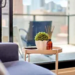 Large Balcony Glorious Sunshine-Central Mel 1B1B