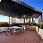 Modern Soho Duplex Free Parking - City View