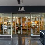Shopping Spot