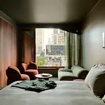 Hyde Melbourne Place