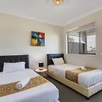 Bradford Place-Melbourne