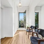 Waratah Stay - A Boutique Experience