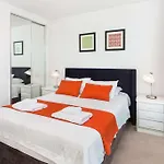 Espresso Apartments - Brighton Executive Apartment
