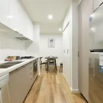 Domo Apartments-Luma