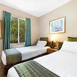 Punt Road Apartment Hotel