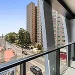 Collingwood Cribs